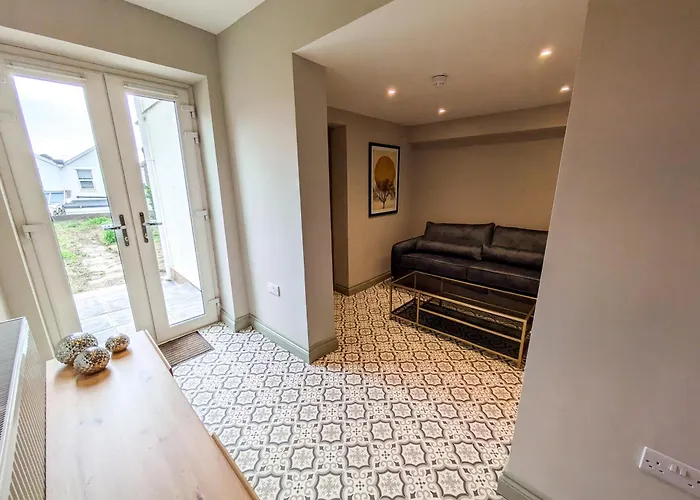 Lejlighed 6 Bed Corporate House - 12 Pendennis Park *